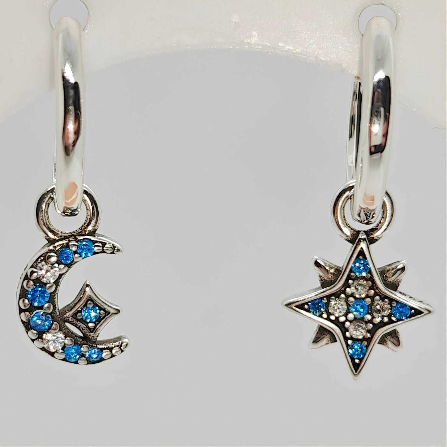Pendientes Luar