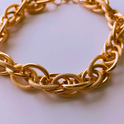 Collar Tina