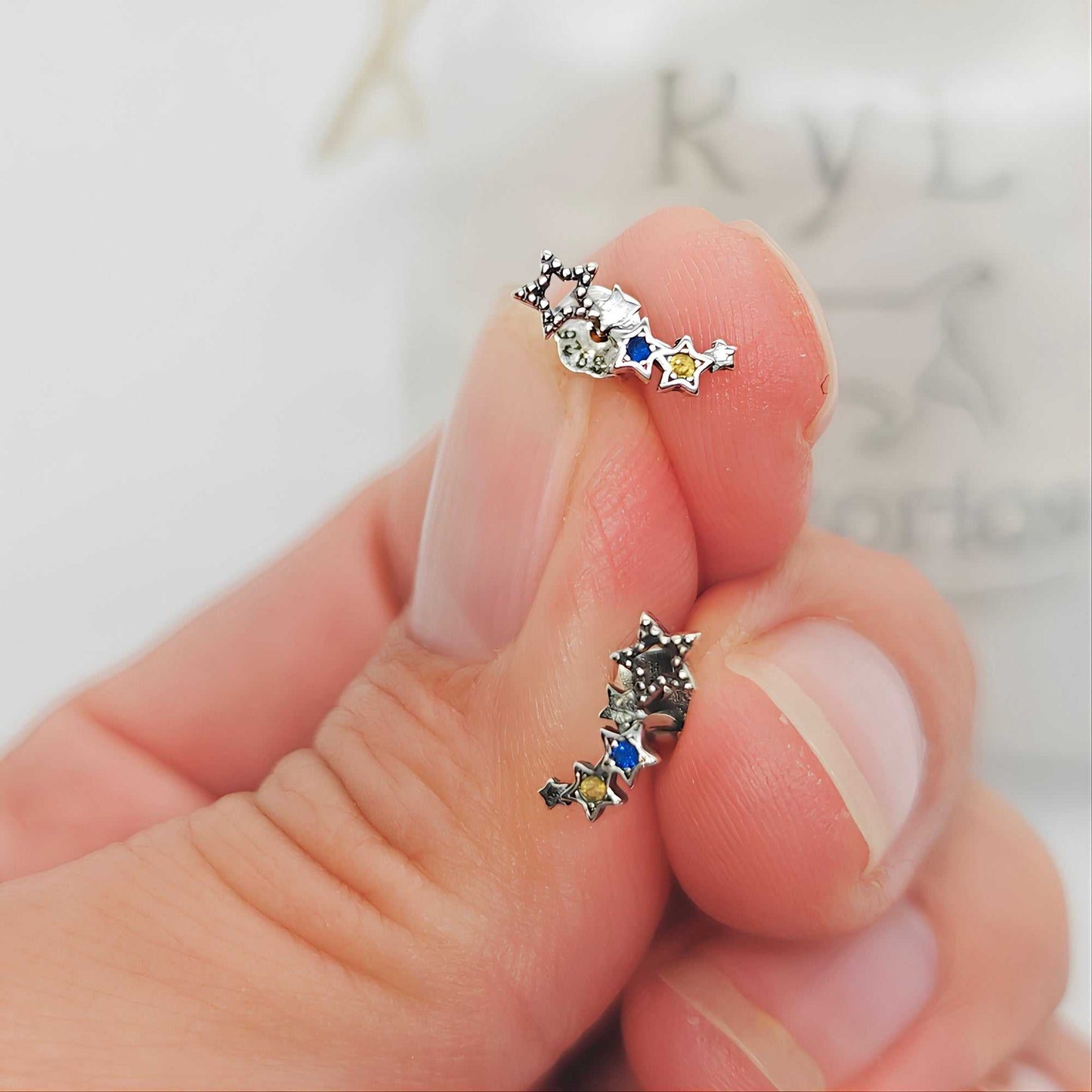Pendientes Sirius