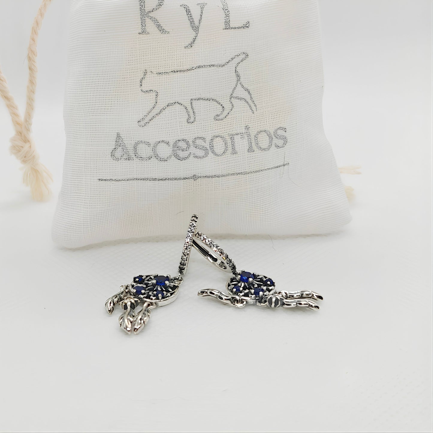 Pendientes Carolina K y L Accesorios